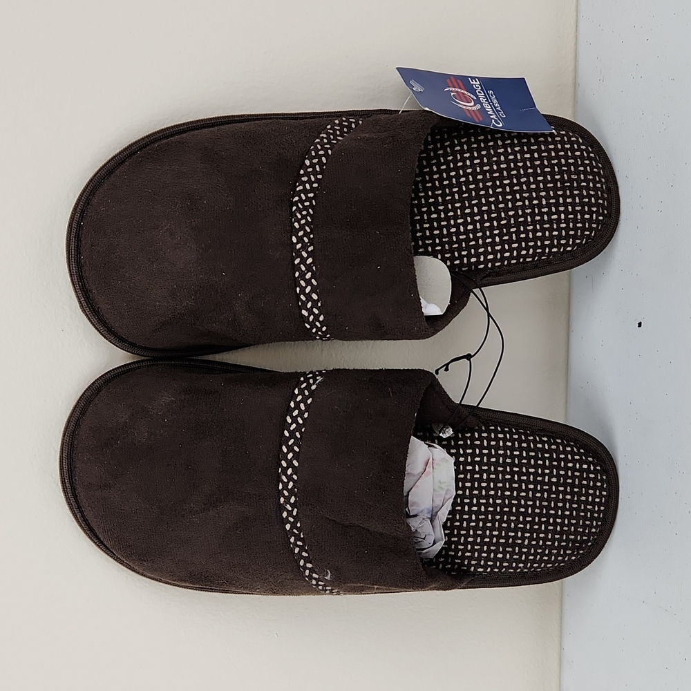 Cambridge Classics Men's Slippers